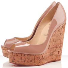 Christian Louboutin Uue Plume 140mm klíny Nude