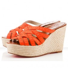 Christian Louboutin Crepon 100mm klíny oranžové Christian Louboutin Crepon 100mm klíny oranžové
